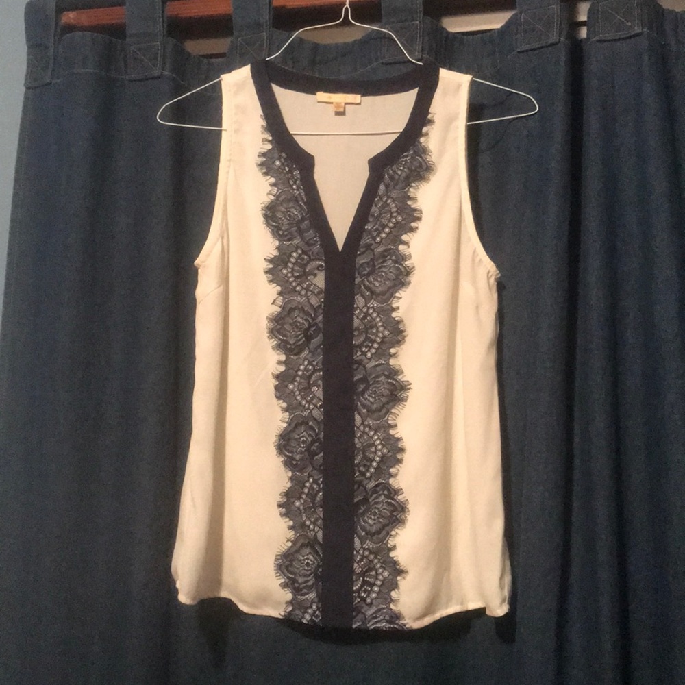 Classic tank! Ivory and Navy Lace